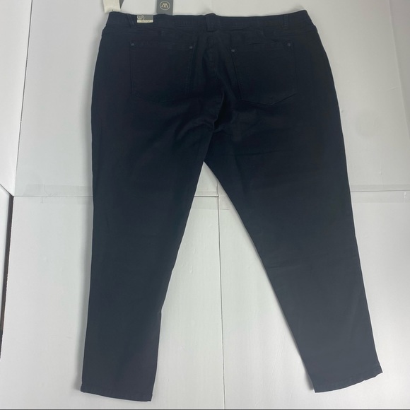 Wit & Wisdom Black “Ab” Solution Ankle Length Jeans - Picture 6 of 13